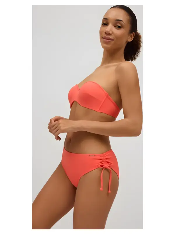 Top Ysabel Mora 82991+82992